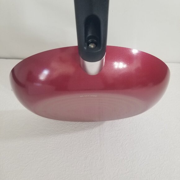 T-Fal Red Heat Mastery Non-Stick11" Skillet Saute Fry Pan Pour Spout Sides - Picture 7 of 13